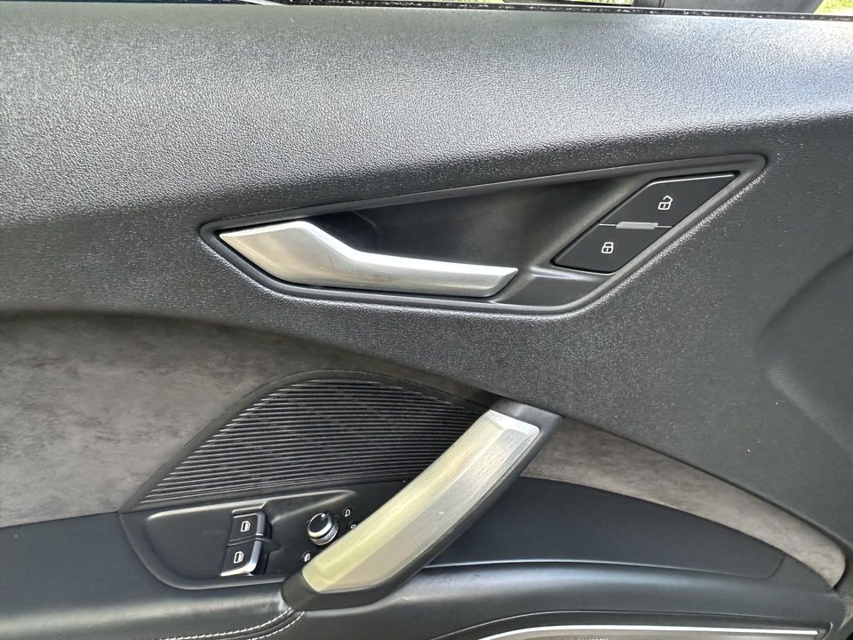 2017 Audi TTS