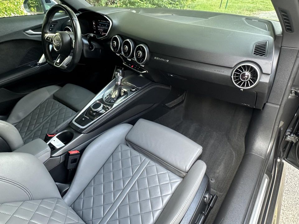 2017 Audi TTS
