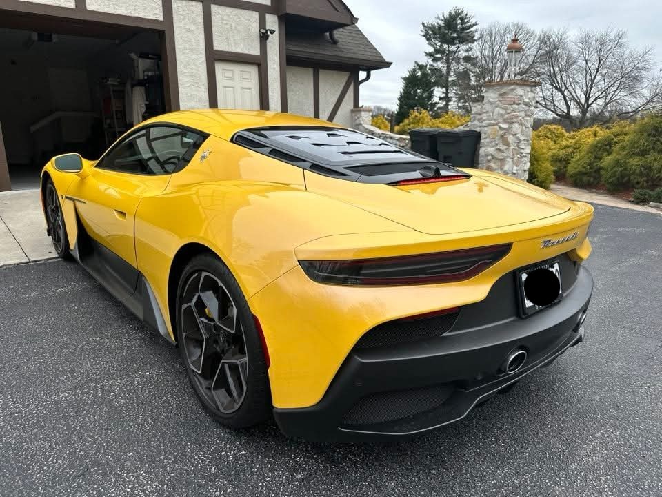 2023 Maserati MC20