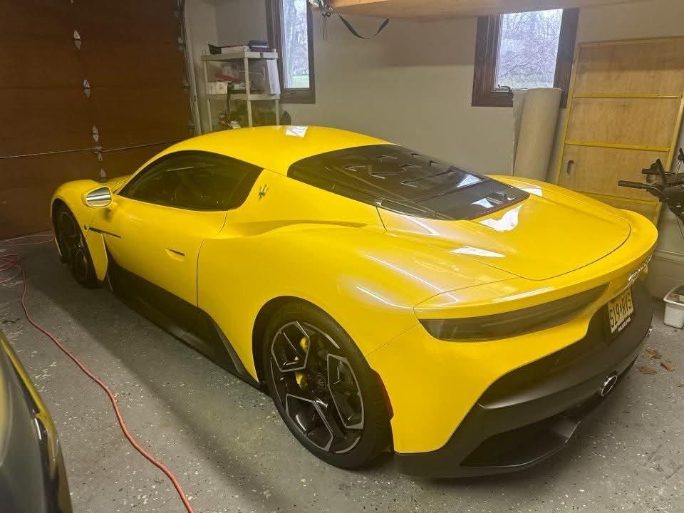 2023 Maserati MC20
