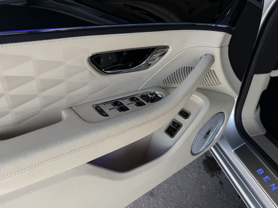 2022 Bentley Flying Spur