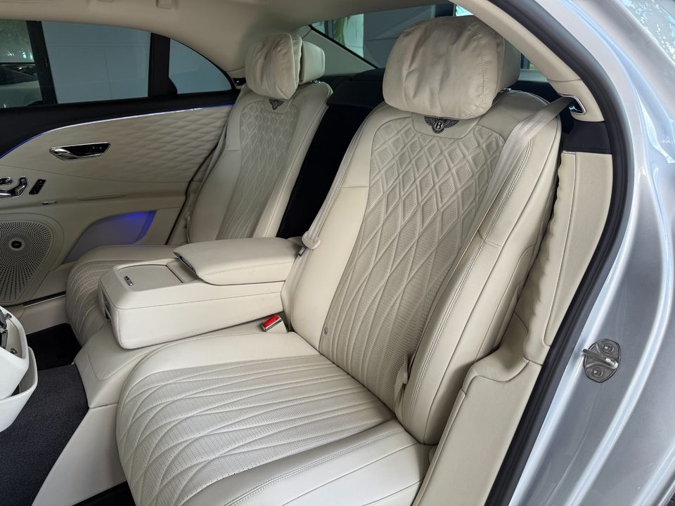 2022 Bentley Flying Spur