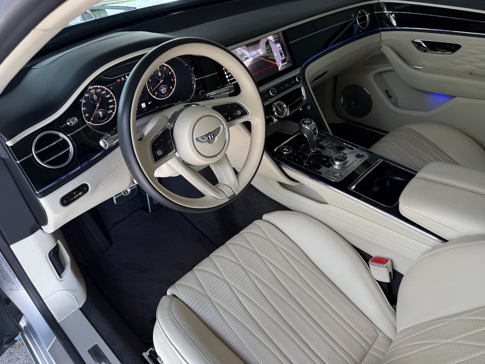 2022 Bentley Flying Spur