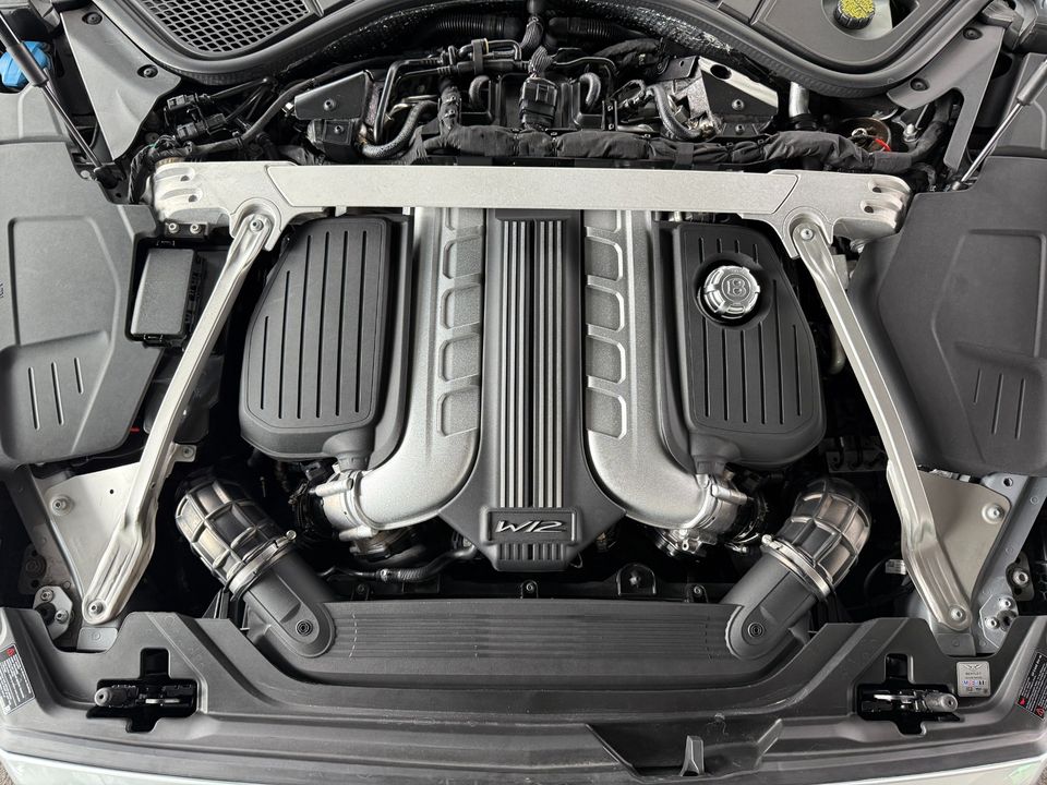 2022 Bentley Flying Spur