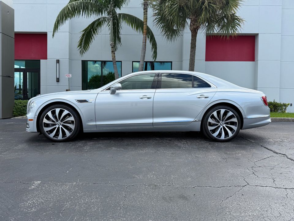 2022 Bentley Flying Spur