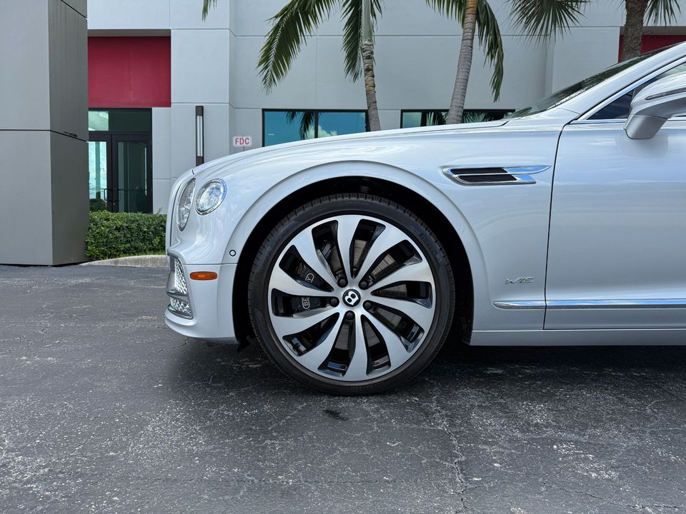 2022 Bentley Flying Spur