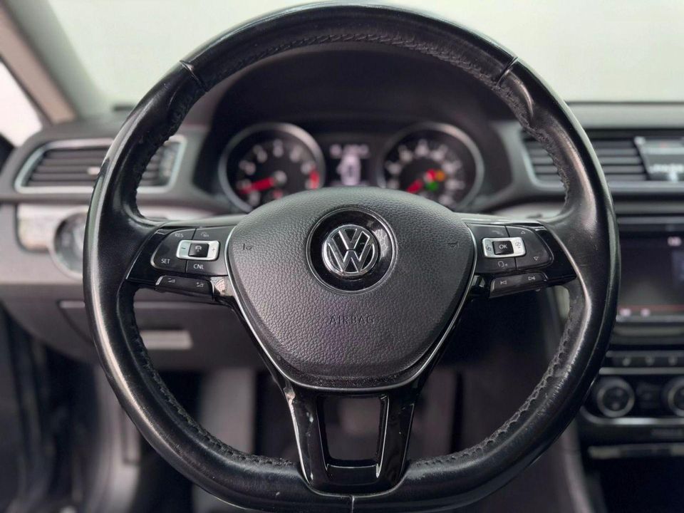 2018 Volkswagen Passat