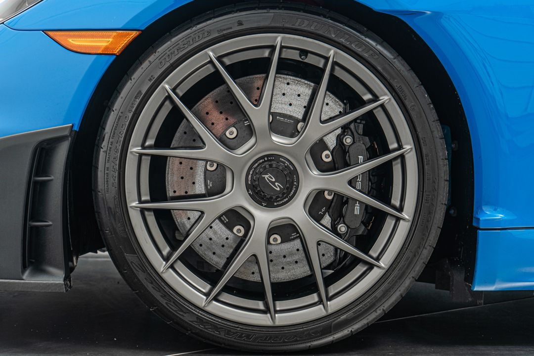 2023 Porsche 718 Cayman