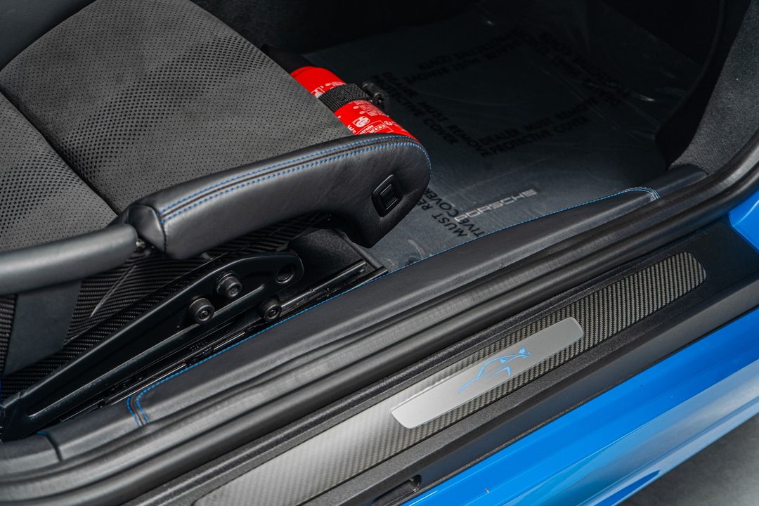 2023 Porsche 718 Cayman