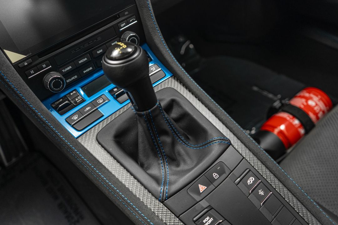 2023 Porsche 718 Cayman