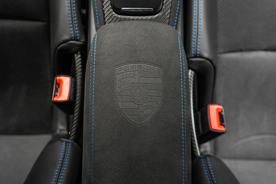 2023 Porsche 718 Cayman