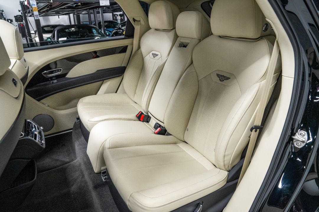 2024 Bentley Bentayga