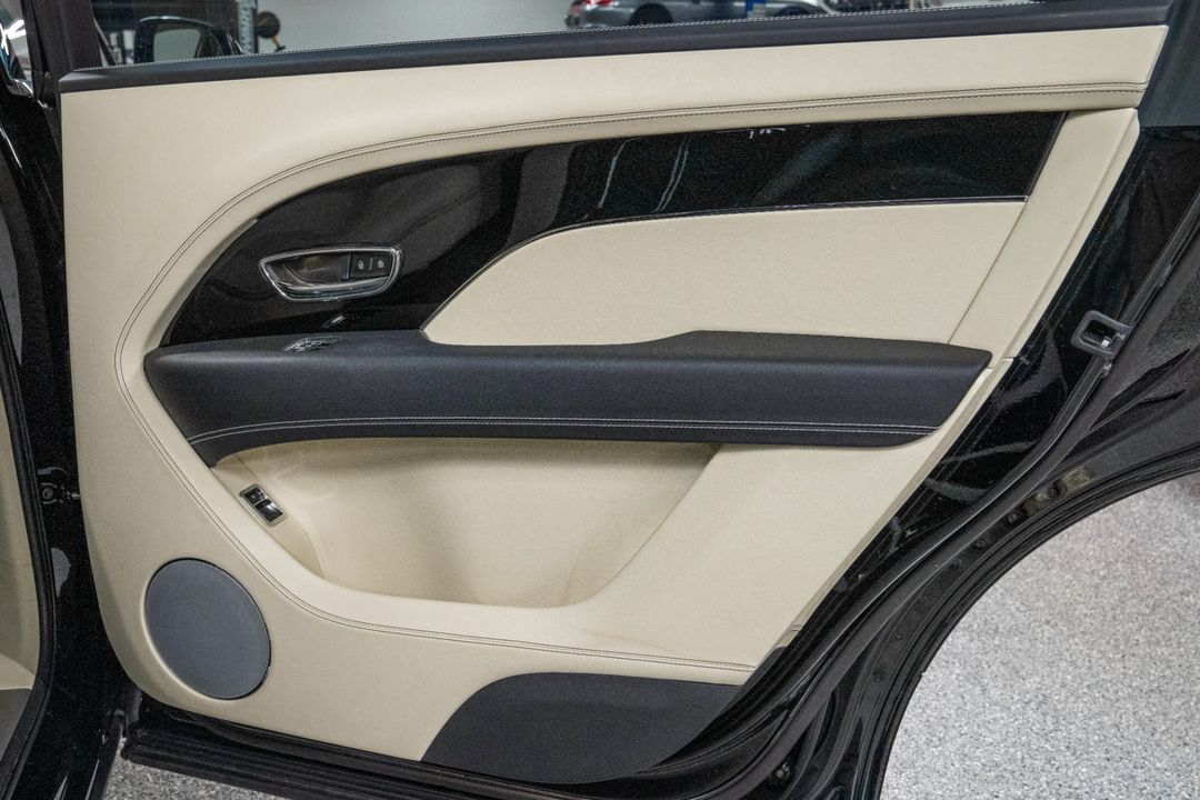 2024 Bentley Bentayga
