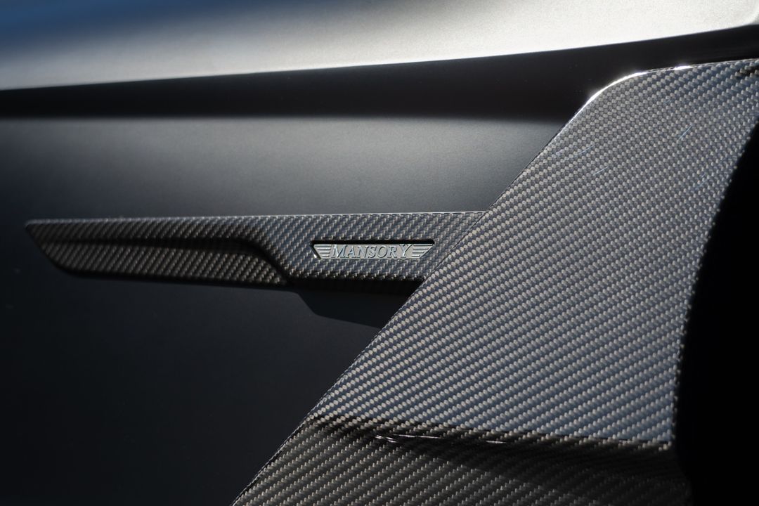 2024 Lamborghini Revuelto