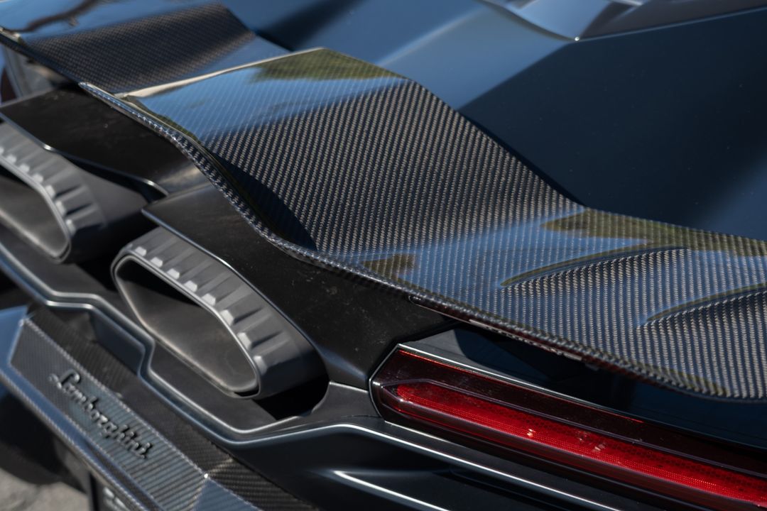 2024 Lamborghini Revuelto