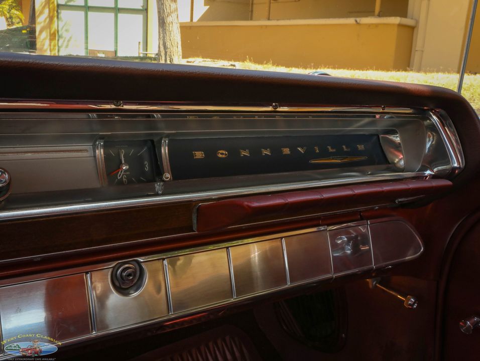 1962 Pontiac Bonneville Sport 2 Door Hardtop
