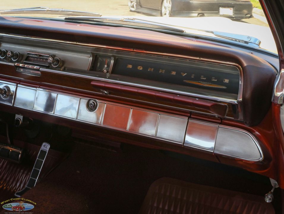 1962 Pontiac Bonneville Sport 2 Door Hardtop