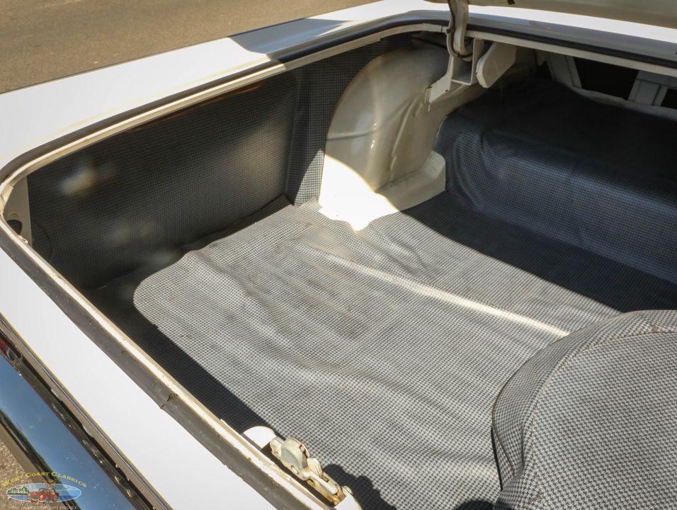 1962 Pontiac Bonneville Sport 2 Door Hardtop