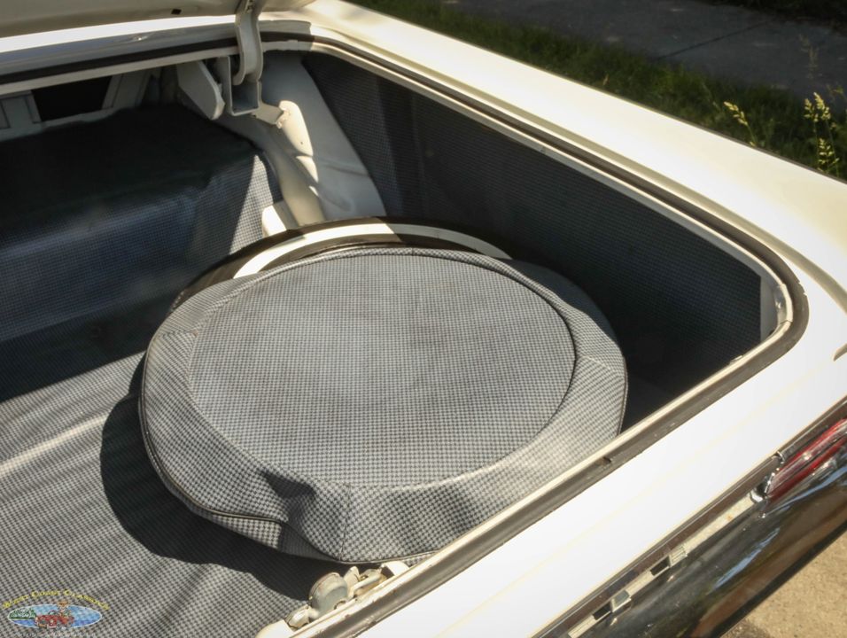 1962 Pontiac Bonneville Sport 2 Door Hardtop
