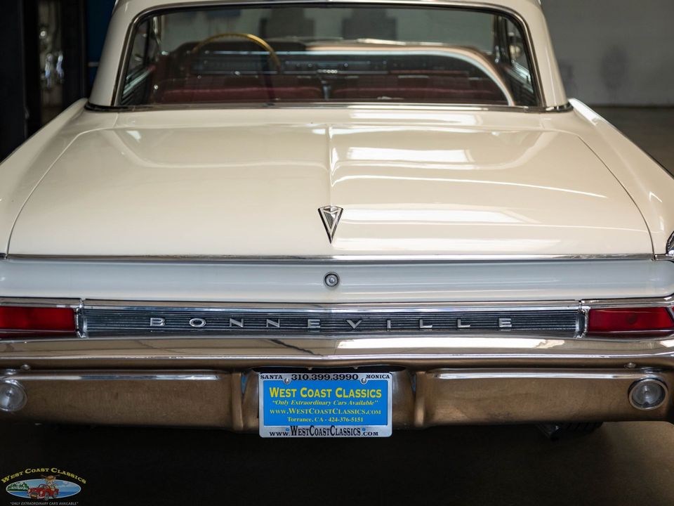 1962 Pontiac Bonneville Sport 2 Door Hardtop
