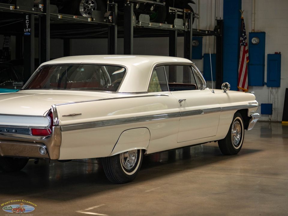 1962 Pontiac Bonneville Sport 2 Door Hardtop