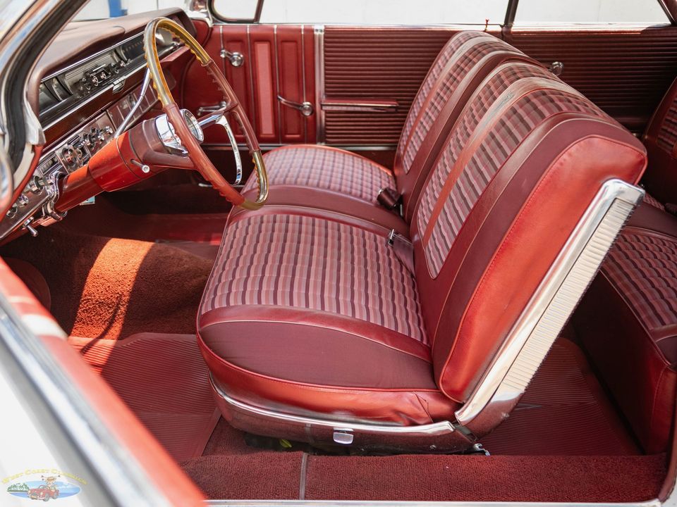 1962 Pontiac Bonneville Sport 2 Door Hardtop
