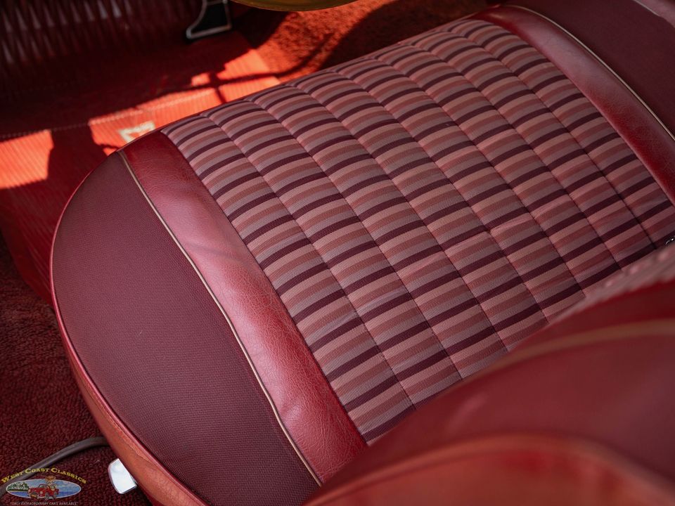 1962 Pontiac Bonneville Sport 2 Door Hardtop