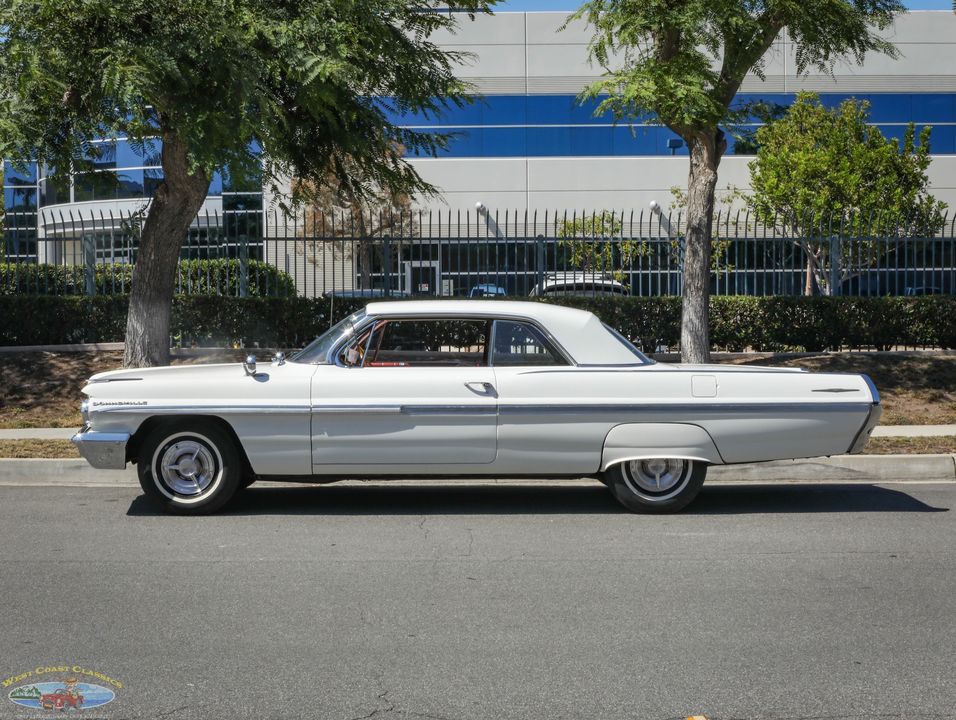 1962 Pontiac Bonneville Sport 2 Door Hardtop