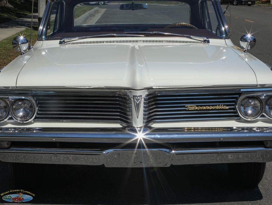 1962 Pontiac Bonneville Sport 2 Door Hardtop