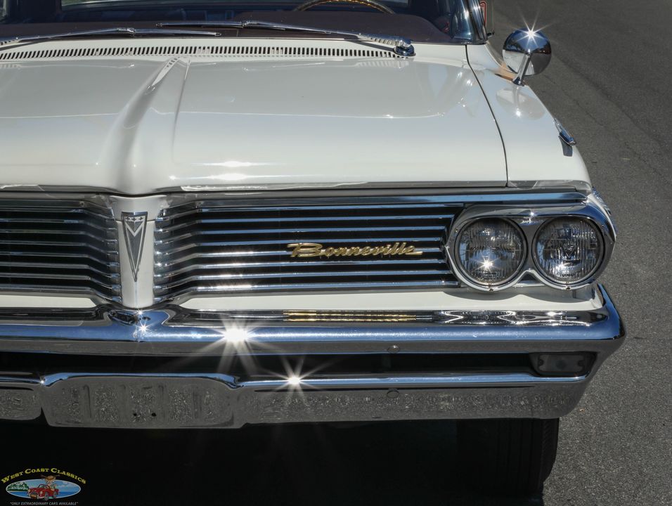 1962 Pontiac Bonneville Sport 2 Door Hardtop