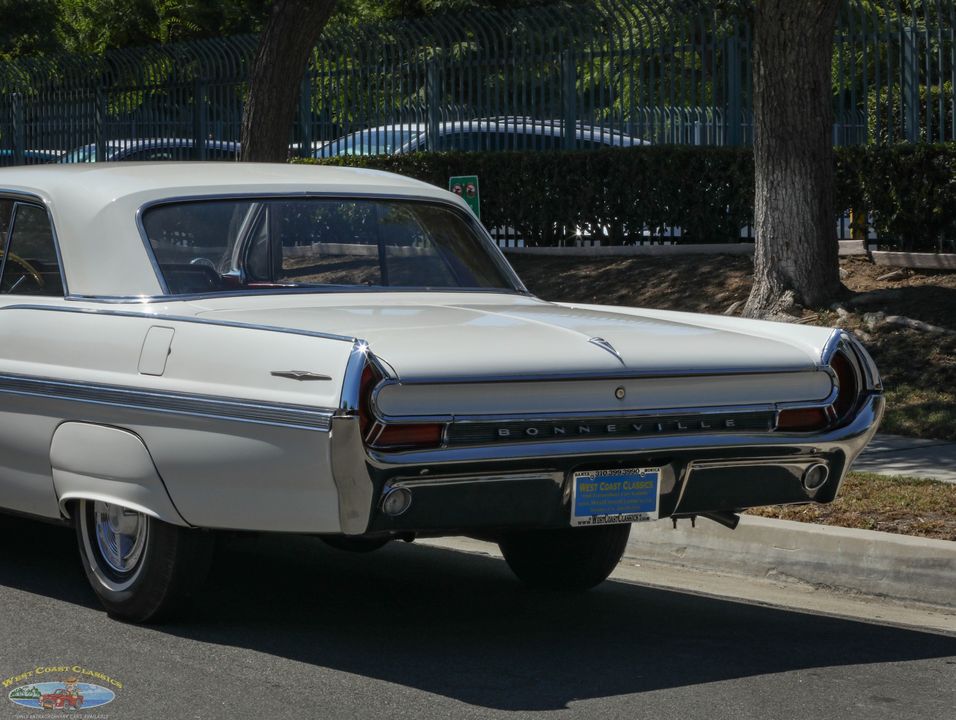 1962 Pontiac Bonneville Sport 2 Door Hardtop