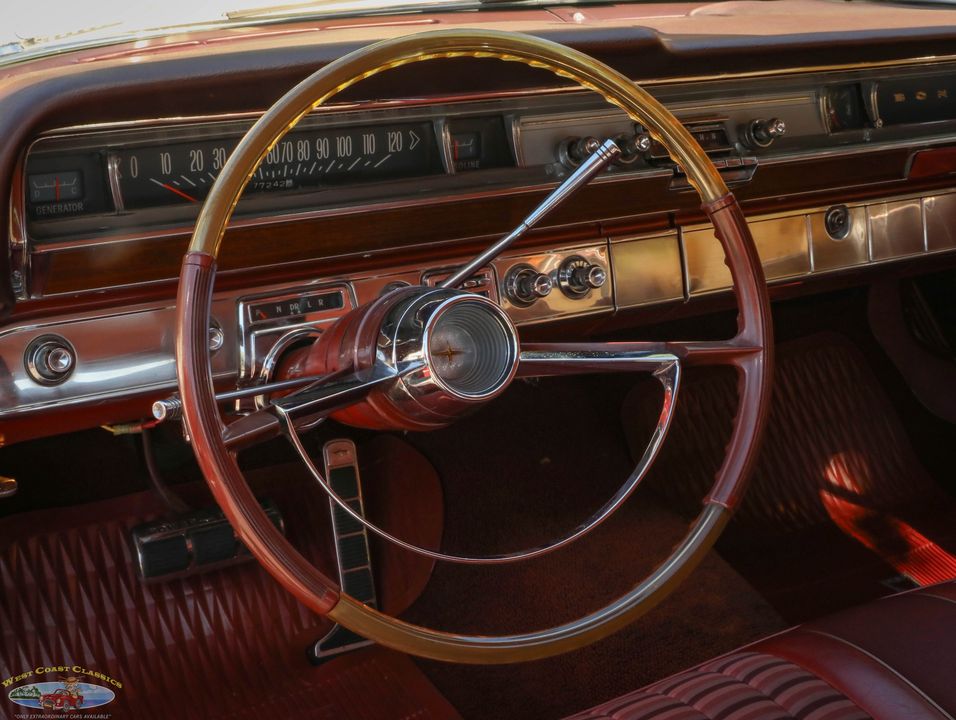 1962 Pontiac Bonneville Sport 2 Door Hardtop