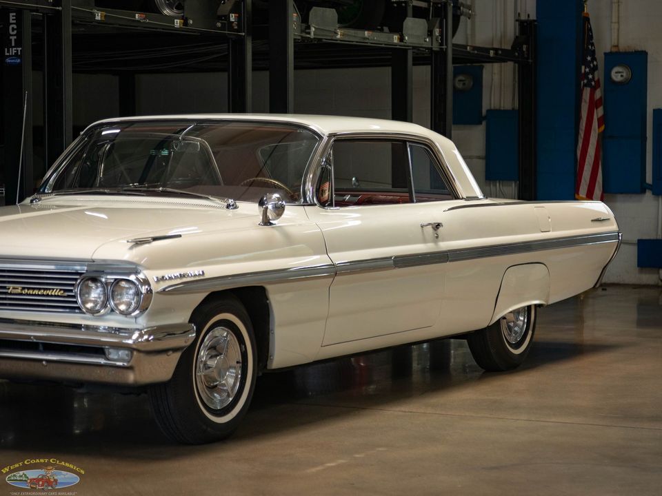 1962 Pontiac Bonneville Sport 2 Door Hardtop