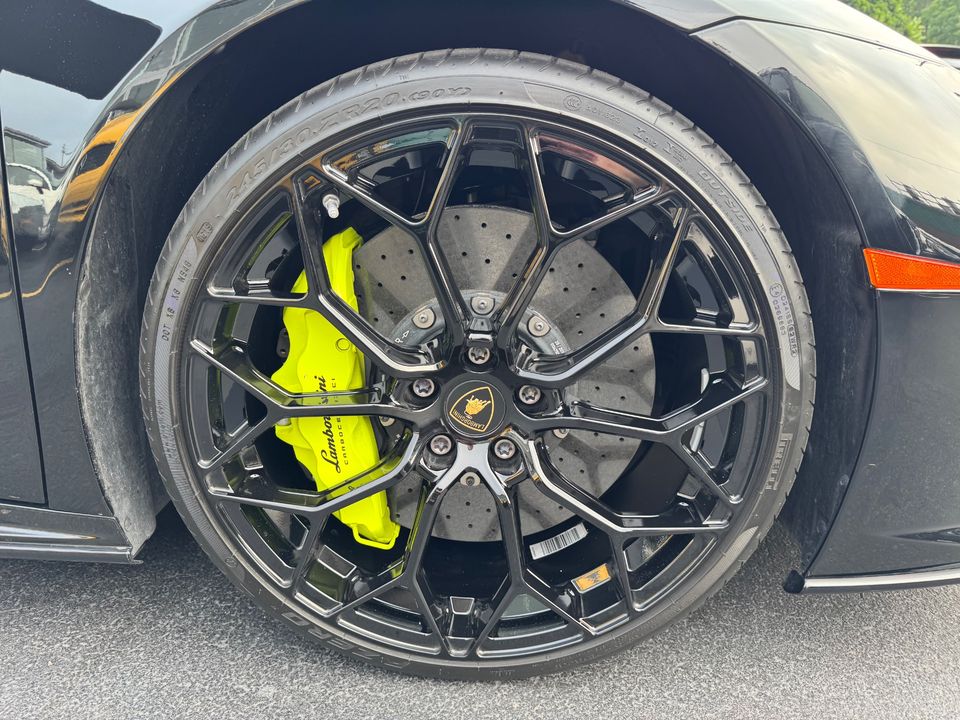 2020 Lamborghini Huracan