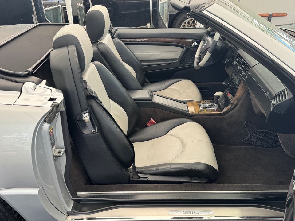 2002 Mercedes-Benz SL-Class