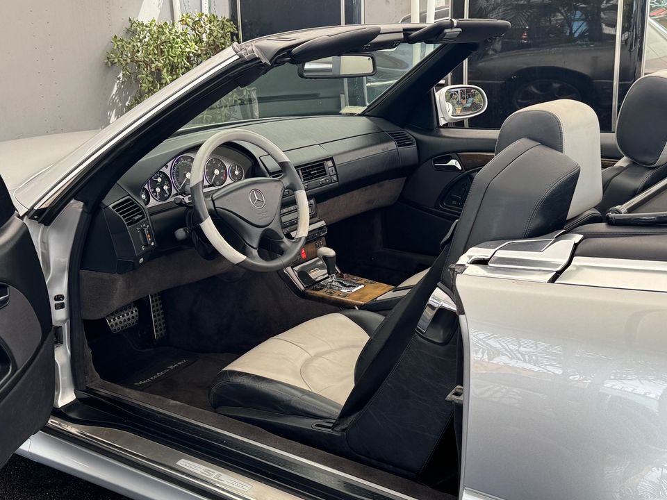 2002 Mercedes-Benz SL-Class