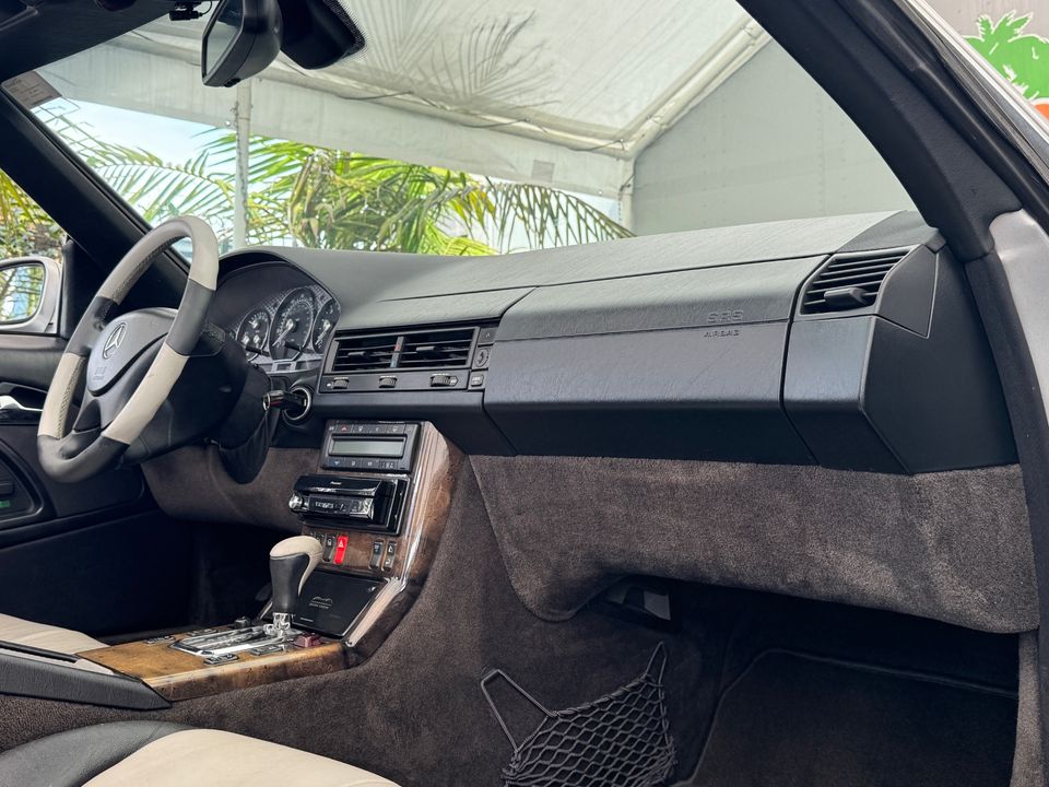 2002 Mercedes-Benz SL-Class
