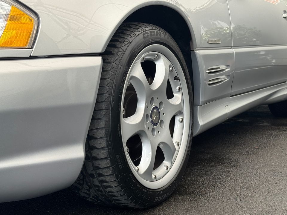 2002 Mercedes-Benz SL-Class