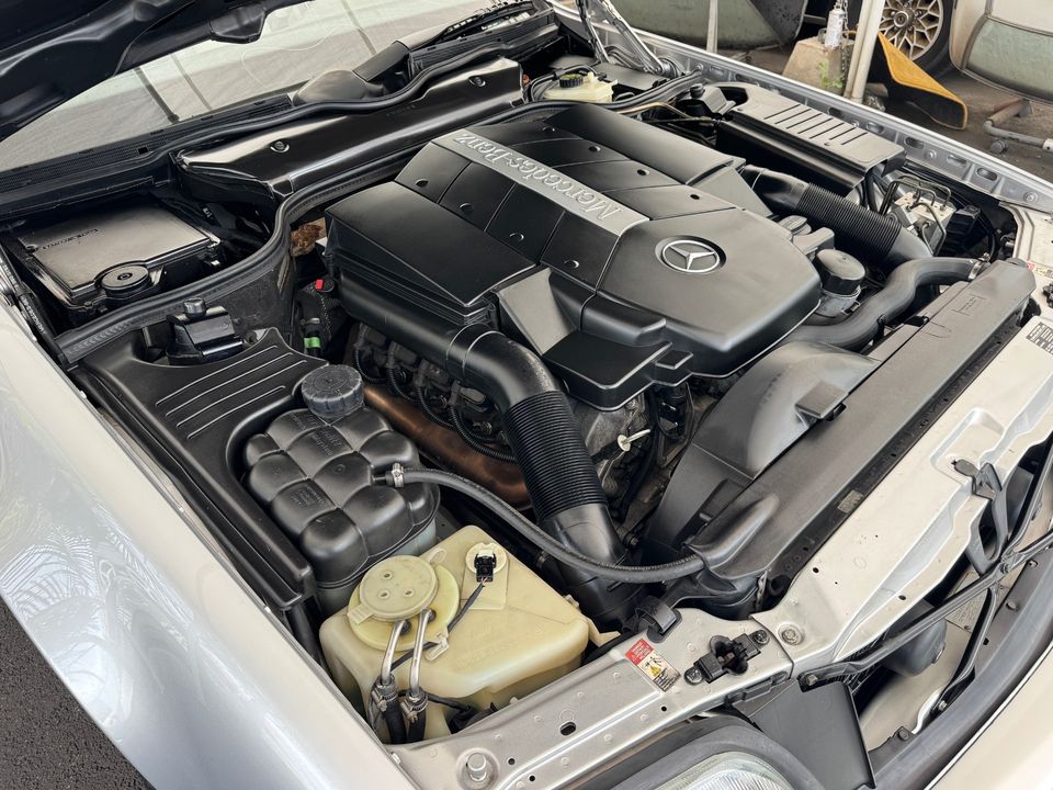 2002 Mercedes-Benz SL-Class
