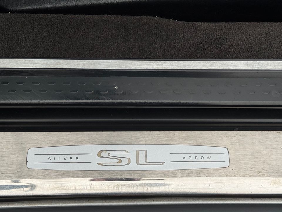 2002 Mercedes-Benz SL-Class