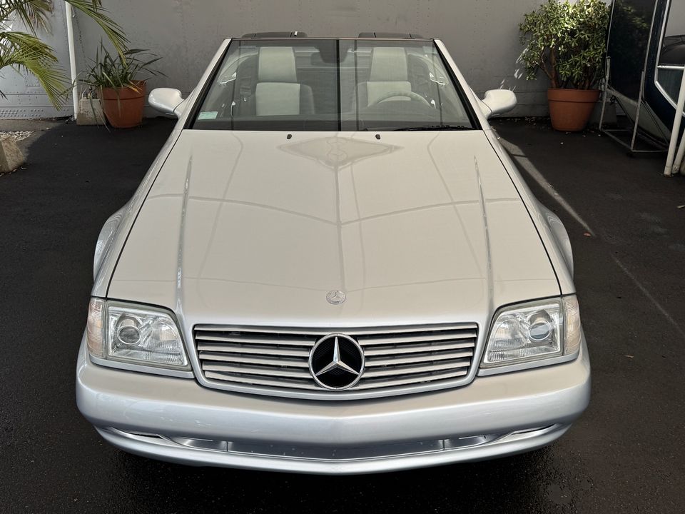 2002 Mercedes-Benz SL-Class