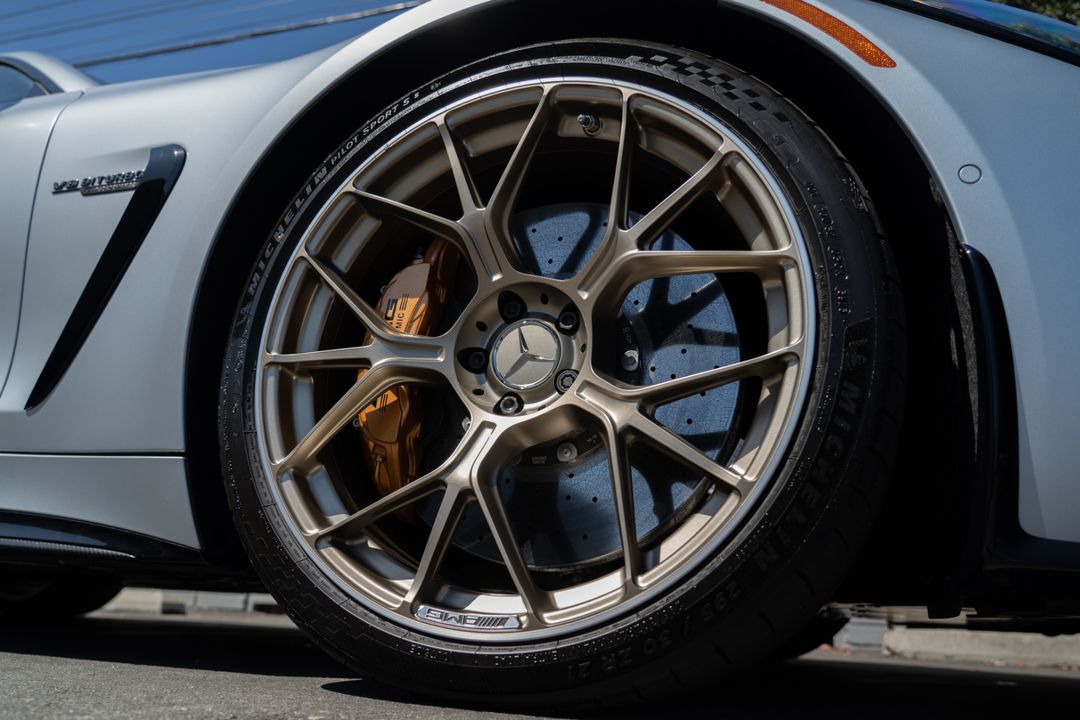 2025 Mercedes-Benz AMG GT
