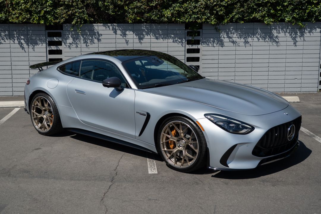 2025 Mercedes-Benz AMG GT
