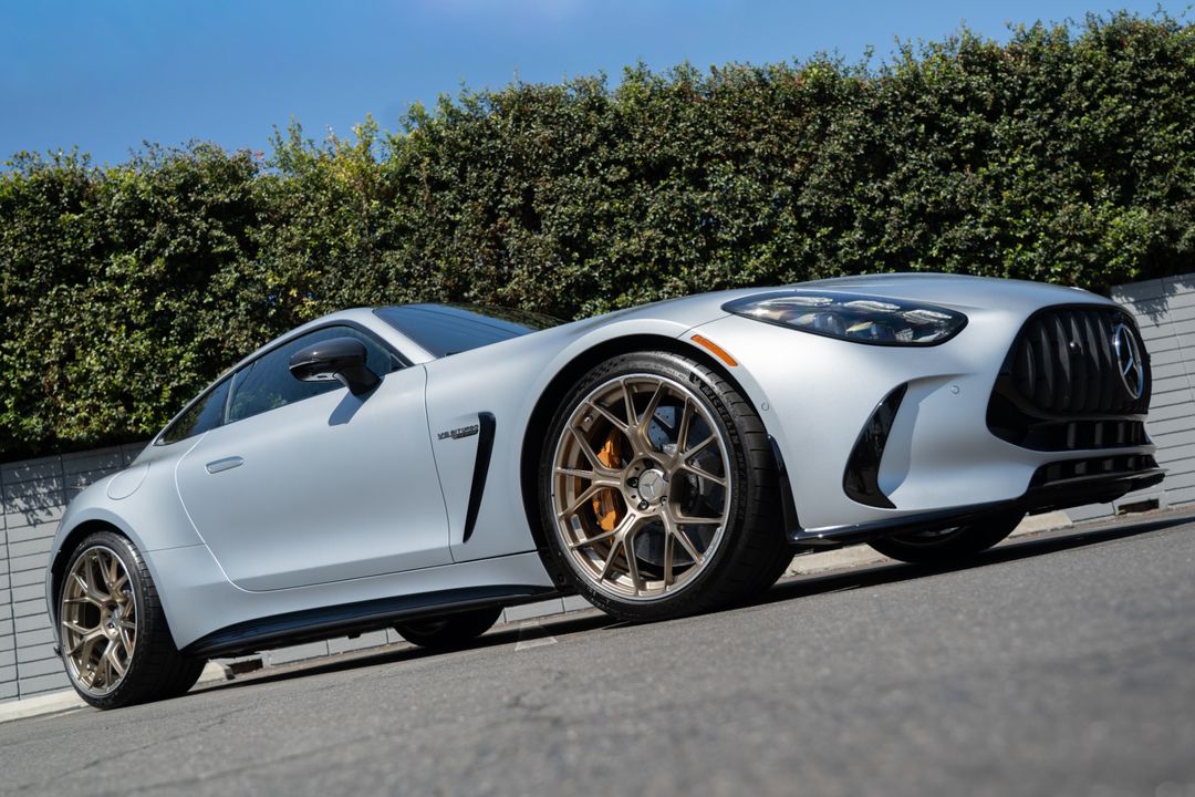2025 Mercedes-Benz AMG GT