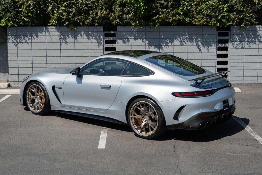 2025 Mercedes-Benz AMG GT