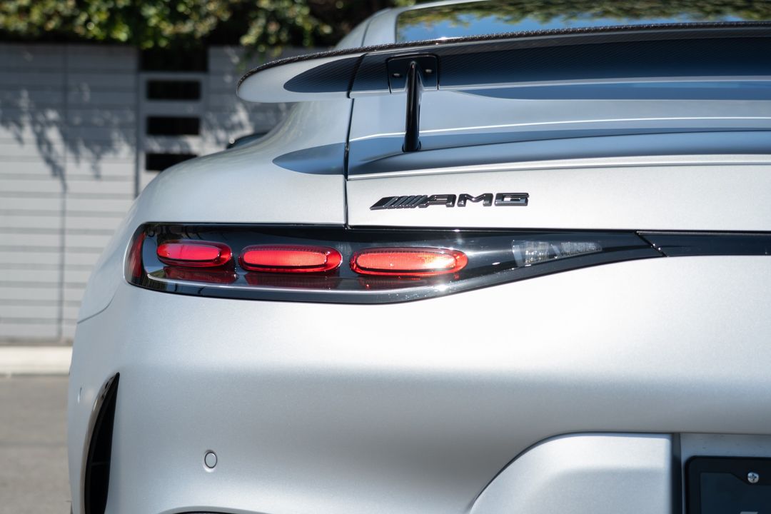 2025 Mercedes-Benz AMG GT