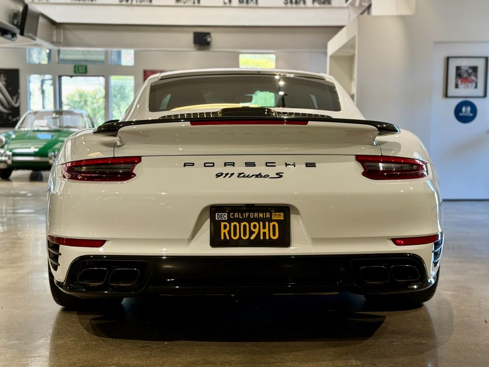 2017 Porsche 911 Turbo S