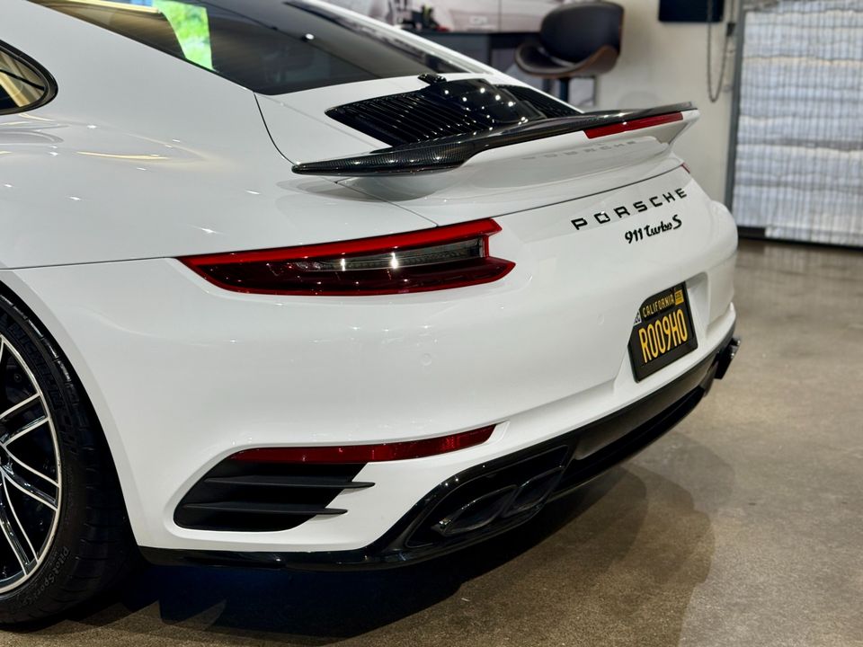 2017 Porsche 911 Turbo S