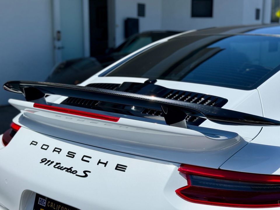2017 Porsche 911 Turbo S
