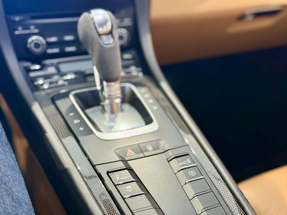 2017 Porsche 911 Turbo S